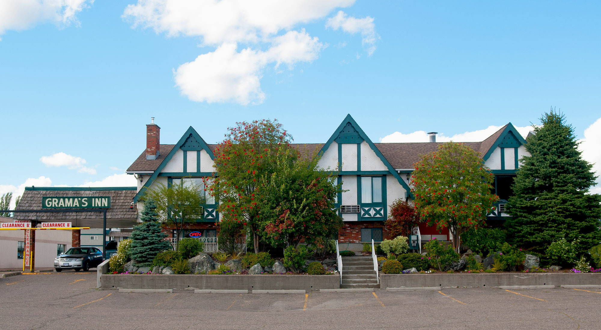 Grama'S Inn Prince George Extérieur photo